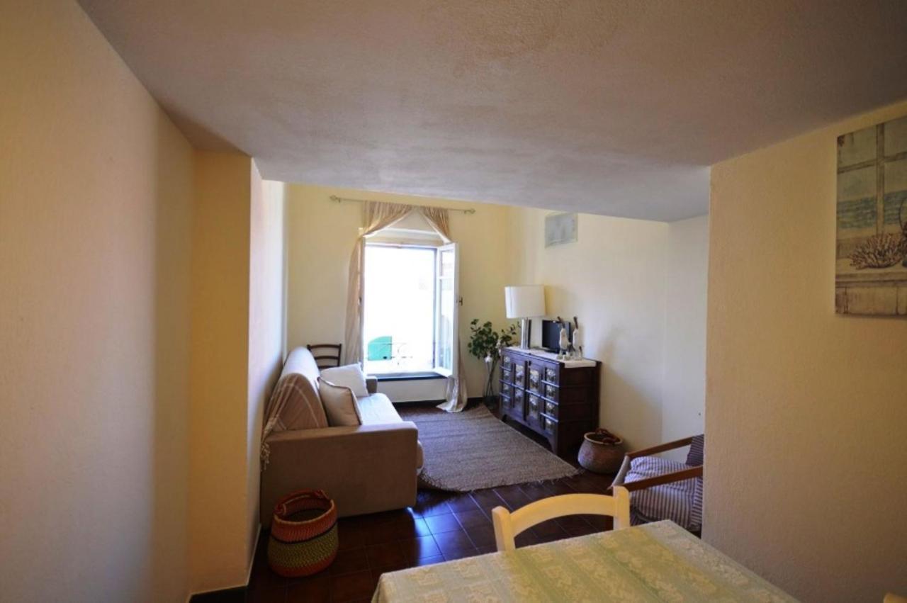 13 Centro - Meravigliosa Casa Sulla Piazzetta Di Porto Faro Palau Room photo